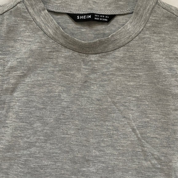 Shein - Picture 5 of 6